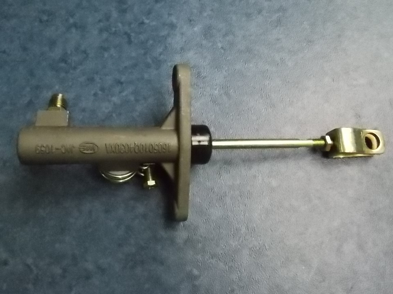 Главный насос сцепления-2