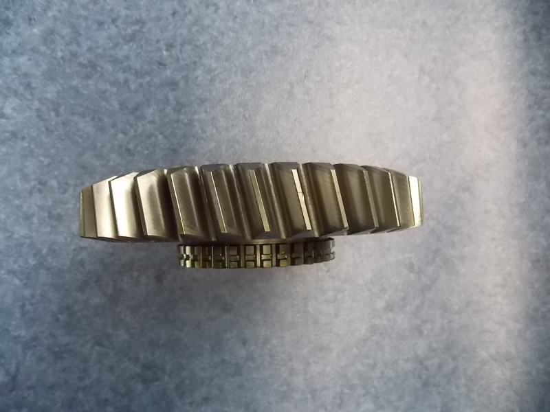 Two-axis second gear teeth-2