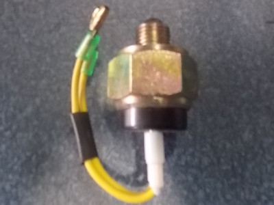 Реверсивный переключатель в сборе