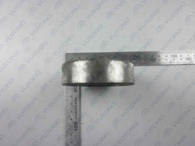 Передний роликовый подшипник промежуточного вала