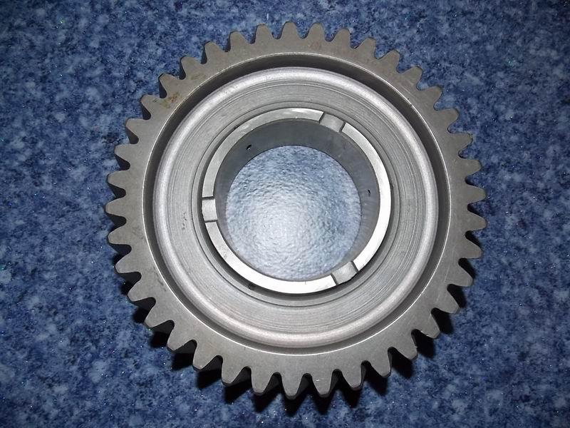 Двухосные зубья второй шестерни-1