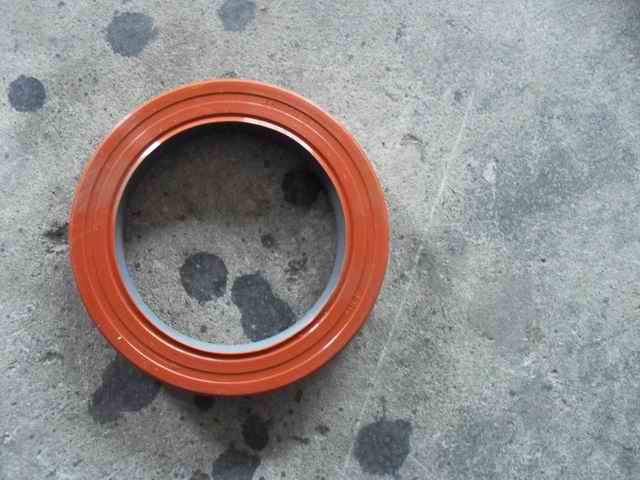 Two-axis oil seal; 65*904.4.12