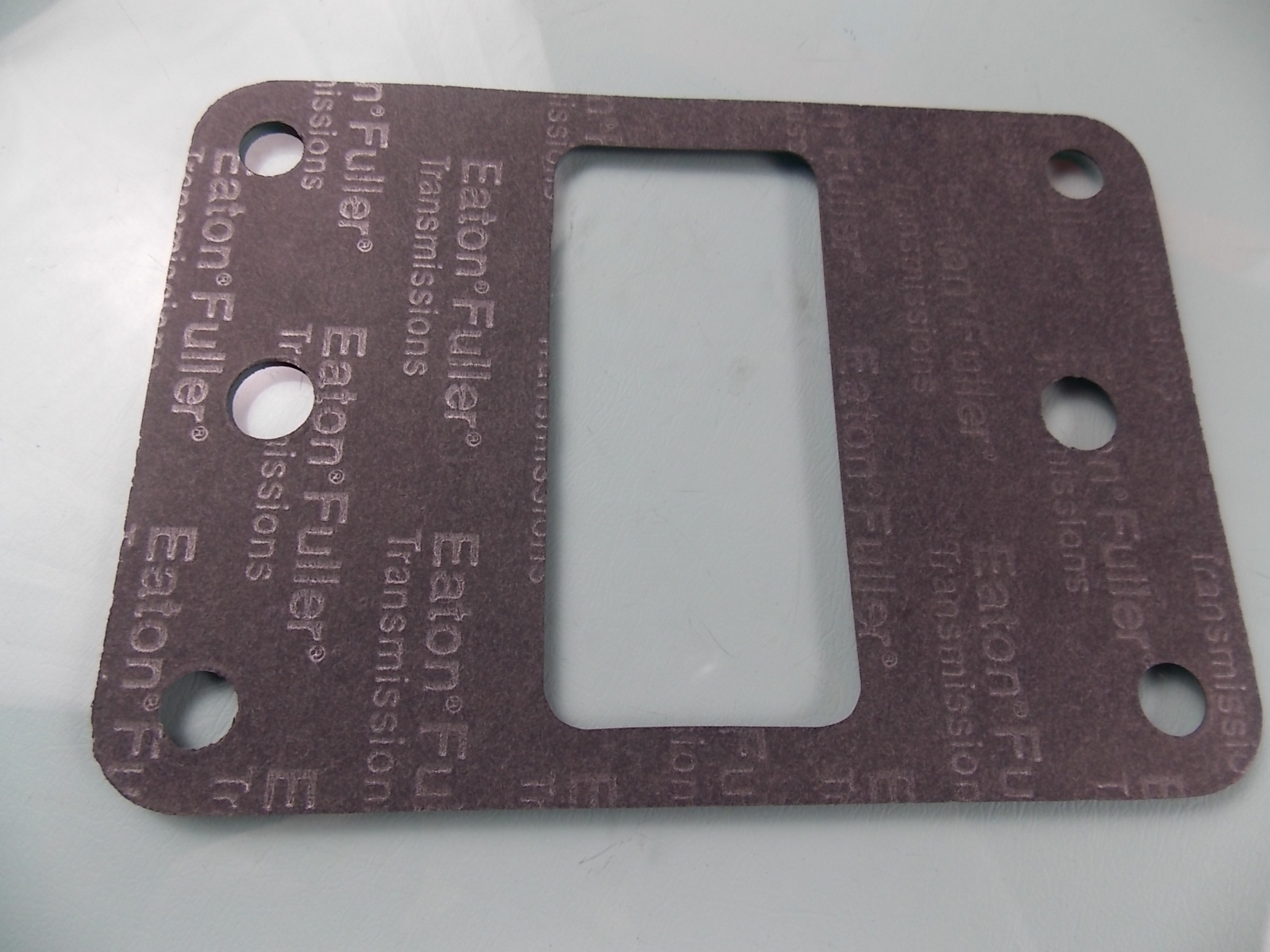 Прокладка, гнездо рычага переключения передач-3