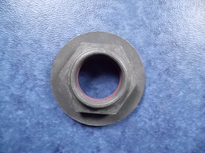 Nut-for output flange