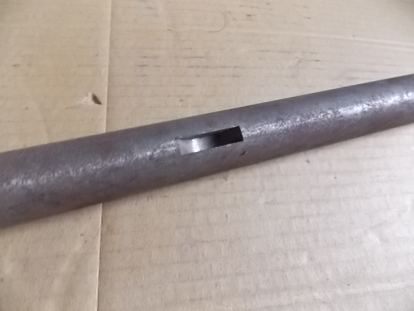 Separating fork shaft with back-1