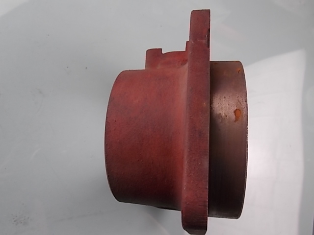 Two-axle rear bearing cover-4