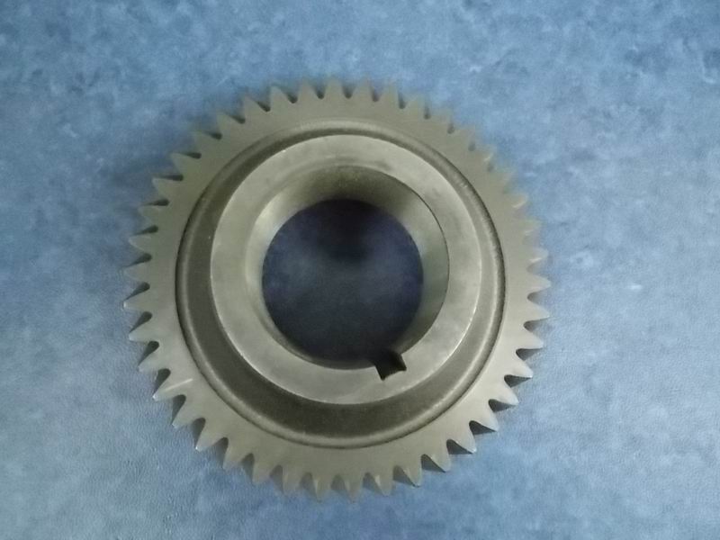 Intermediate shaft drive gear