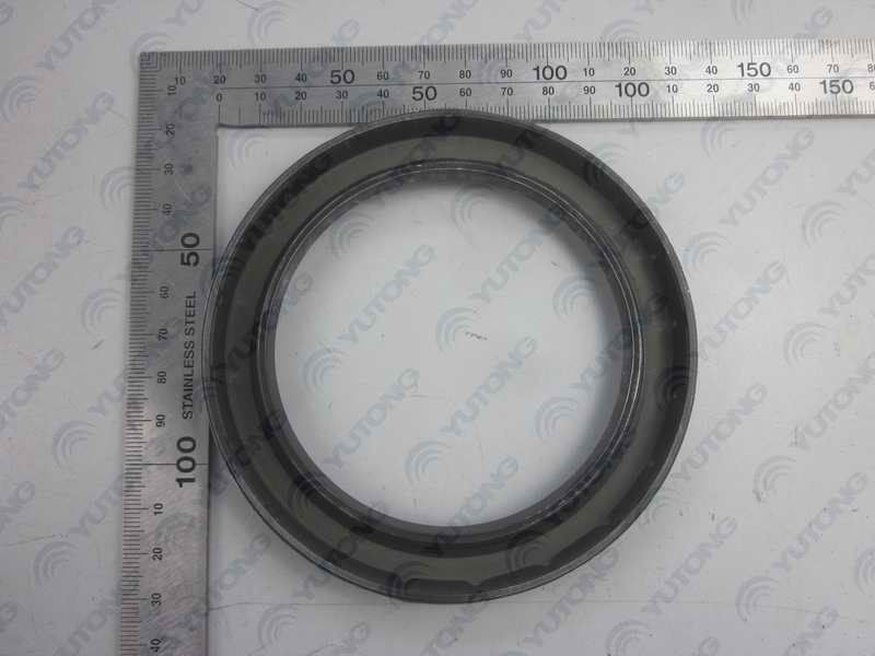 Two-axis oil seal-1