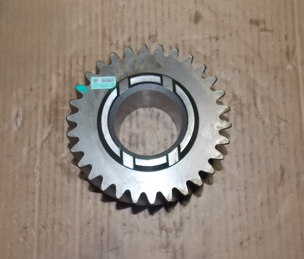 Second axis four gear teeth