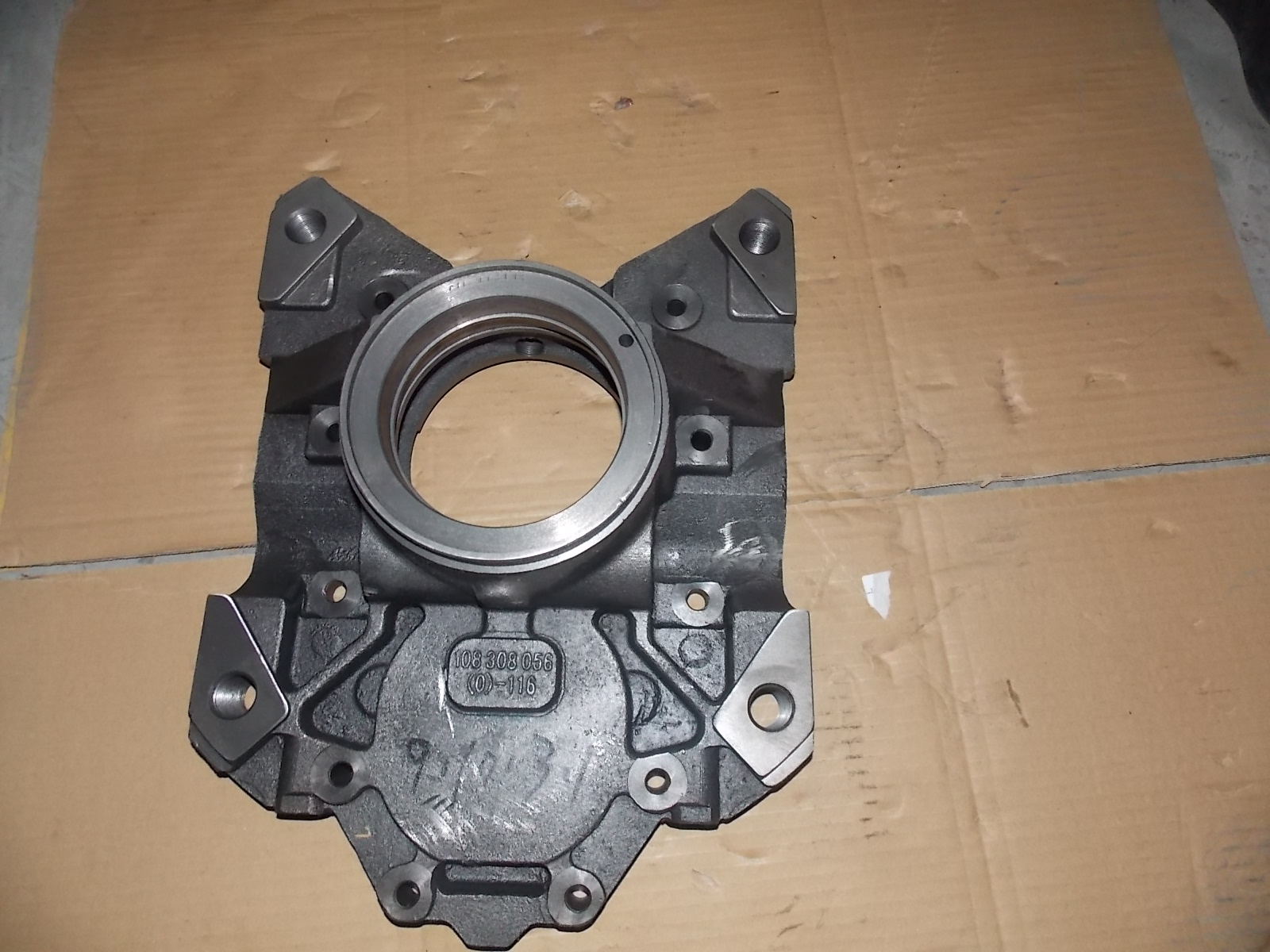 Gearbox rear cover-4