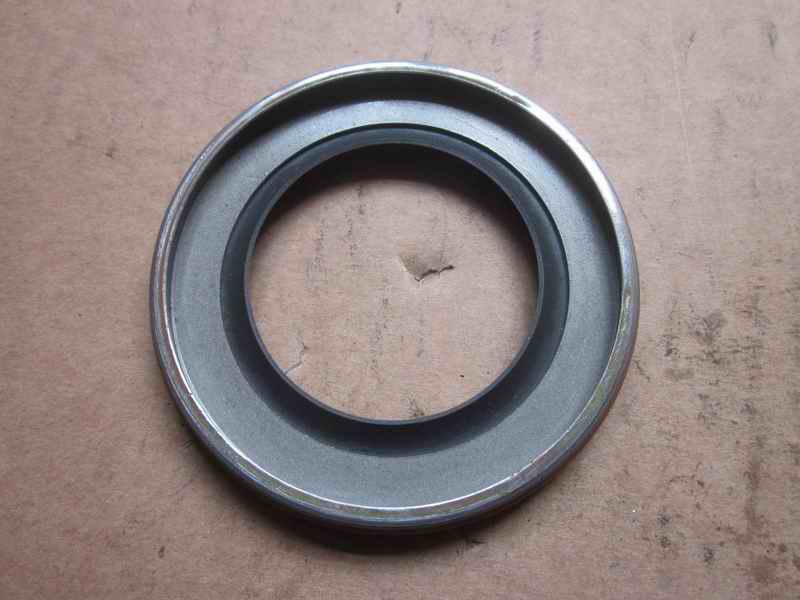 One-axis oil seal assembly; can be replaced by 1701-00130-1