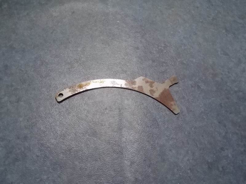 Oil barrier ring-back shaft