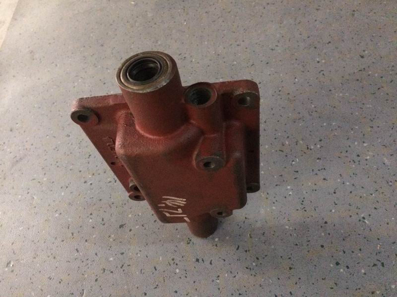 Transmission top cover-1