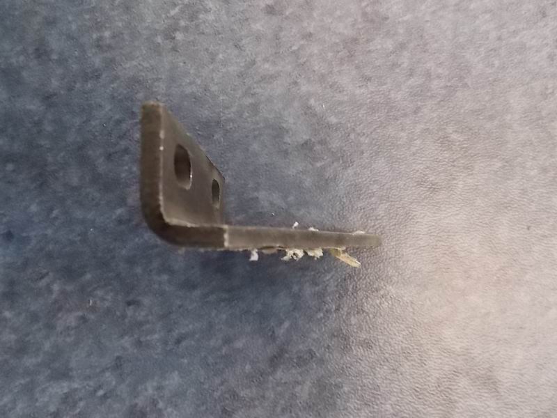 D Опорная угловая пластина (правая часть)-2