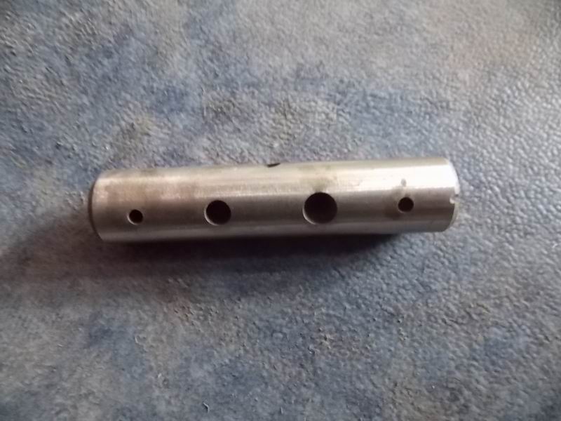 D Cross connector pin