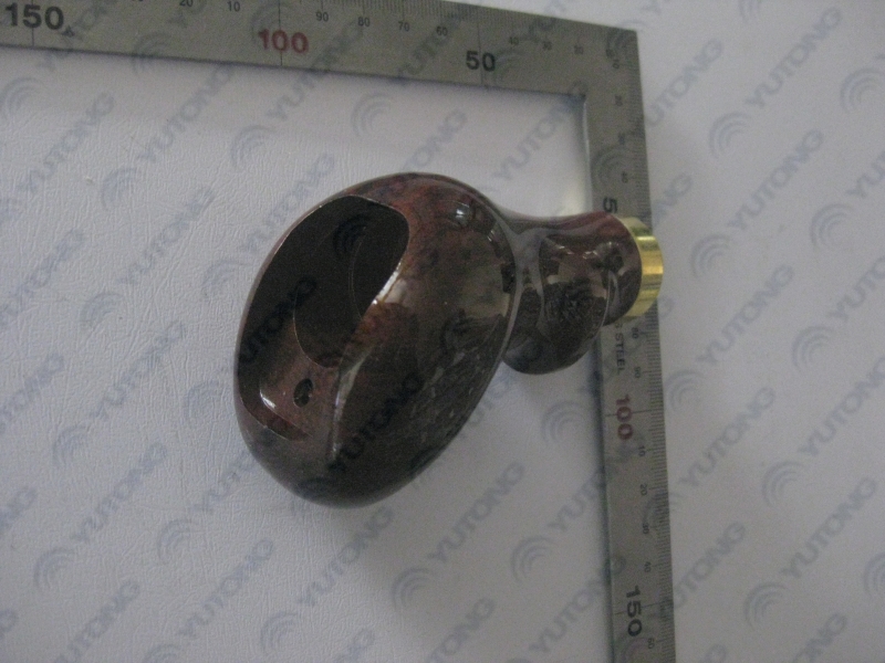 Speed-changing joystick (no signage)