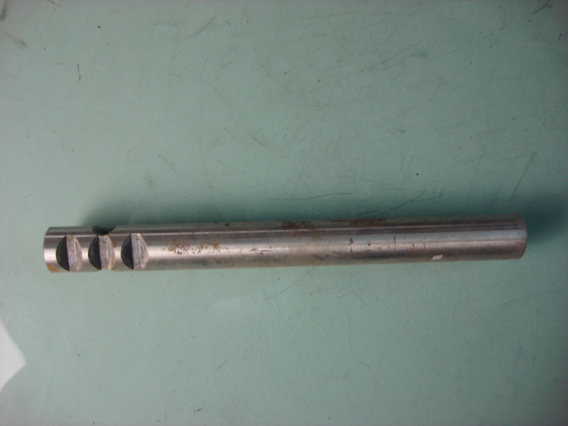 Second and third gear shift fork shaft
