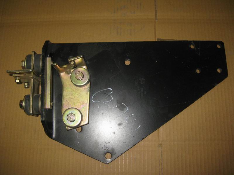 Speed-changing control soft shaft fixing bracket, select gear shift, QJ805