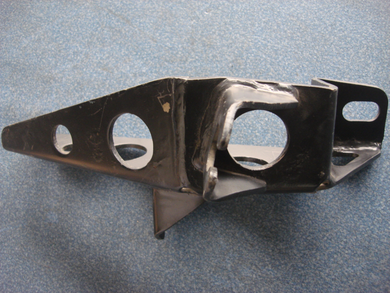 Soft shaft fixing bracket assembly