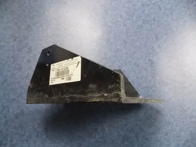 D gear shift soft shaft fixing bracket-1