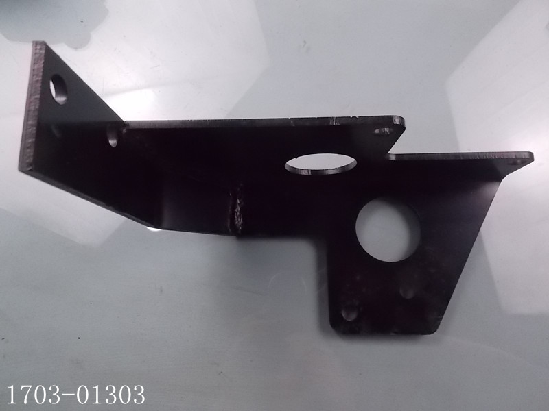 D Кронштейн крепления мягкого вала выбора передач-1