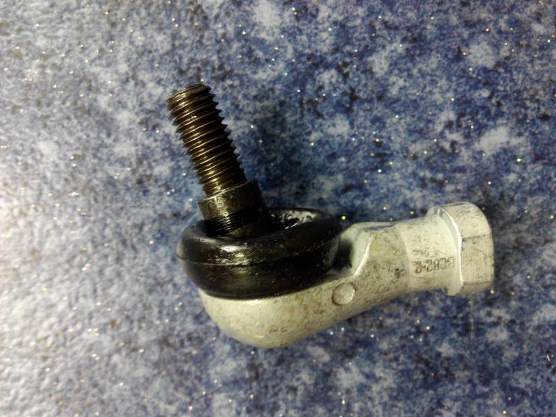 Шаровая головка с мягким валом; отверстие с резьбой М8*1. 25 ; внешняя резьба М 10 *1,5