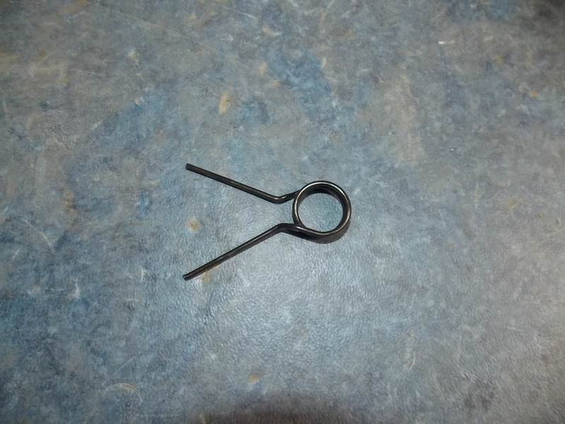 Возвратная пружина манипулятора