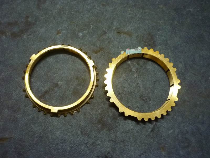 Кольцо синхронизации с четырьмя или пятью скоростями.