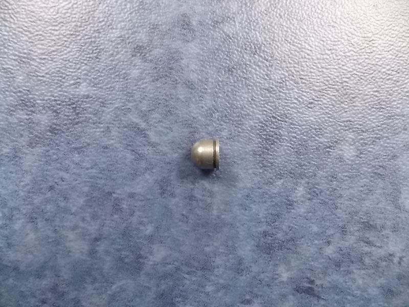 Synchronizer lock pin