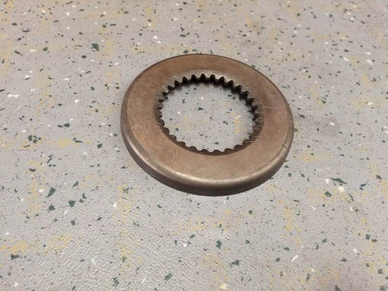 Конусный диск синхронизатора второй и третьей передач.-1