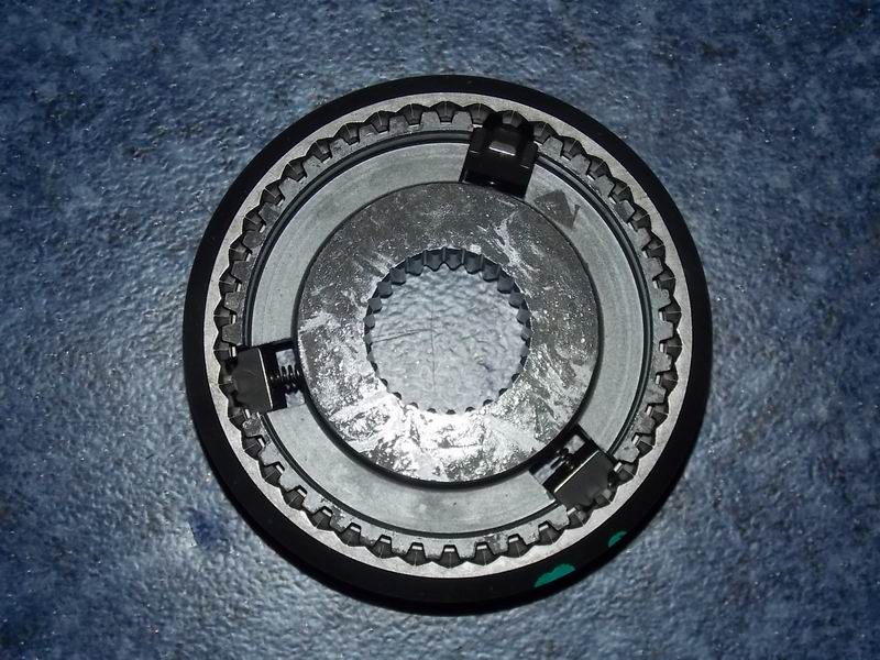 Third and fourth gear synchronizer assembly