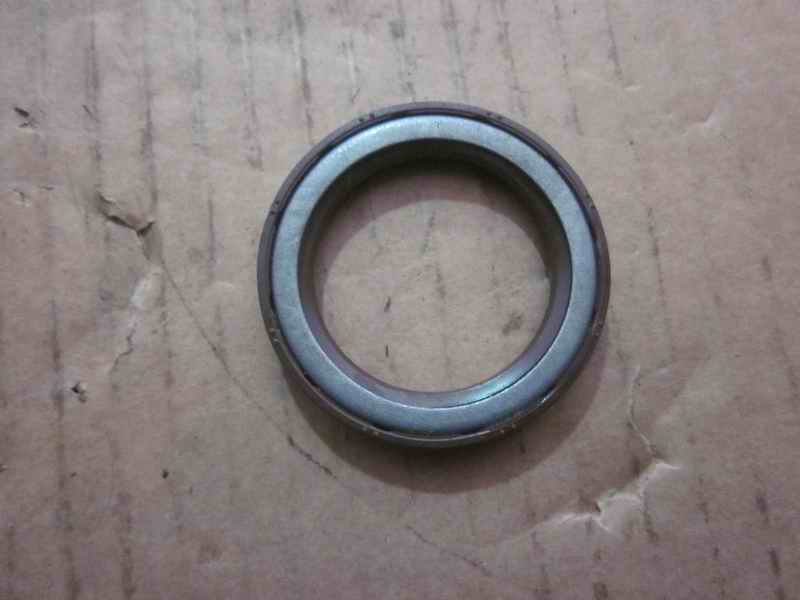 D Одноосное сальник