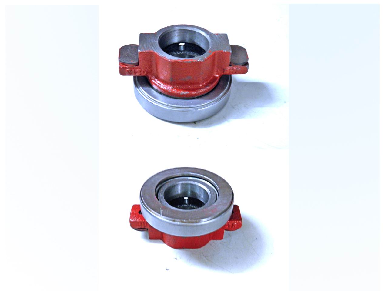 Clutch separation bearing and seat assembly