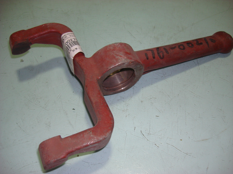 Вилка отключения сцепления-1