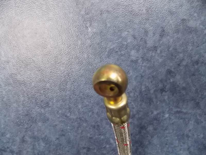Separating bearing lubrication hose-1