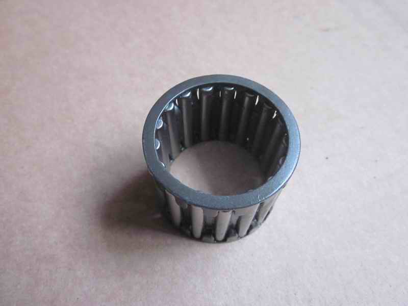 Reverse shaft reverse gear bearing