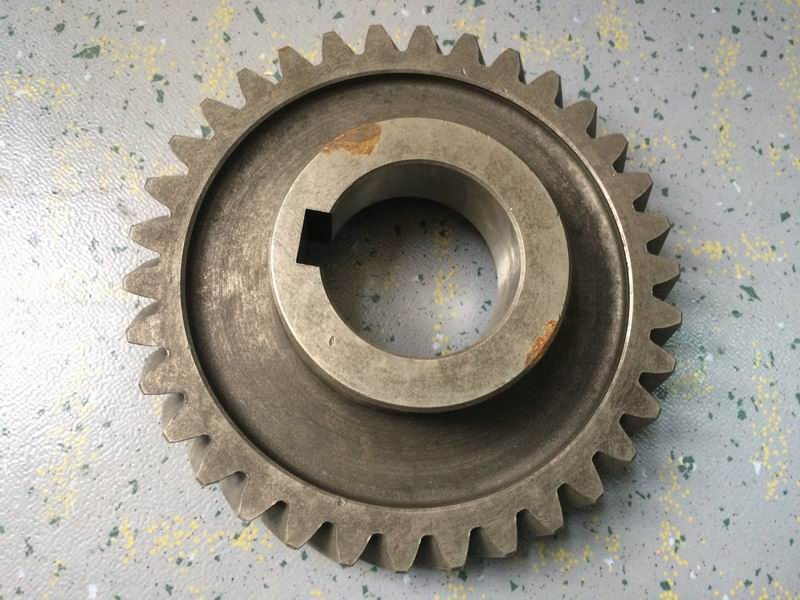 Шестерня с постоянным зацеплением-промежуточный вал