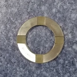 Шестерня заднего хода-1