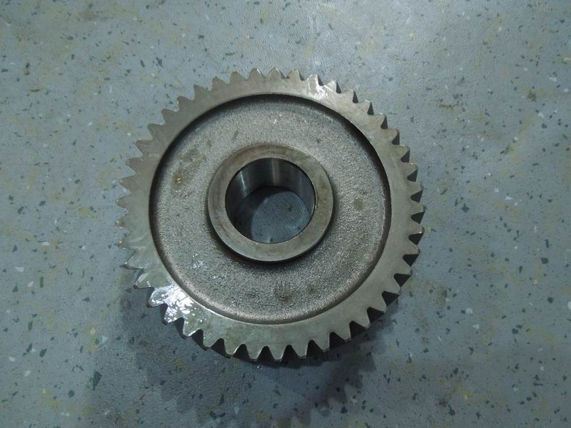 Промежуточный вал шесть передач