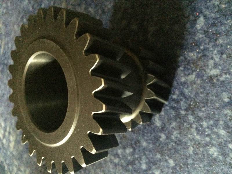 Second and third gears of the intermediate shaft-2