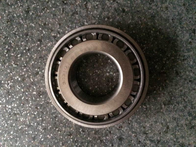 Конический роликоподшипник промежуточного вала коробки передач