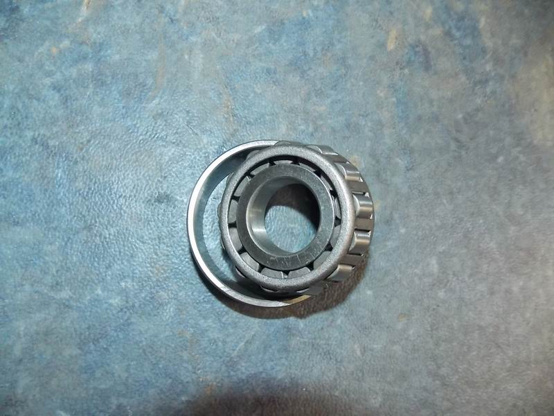 Intermediate shaft tapered bearing-1