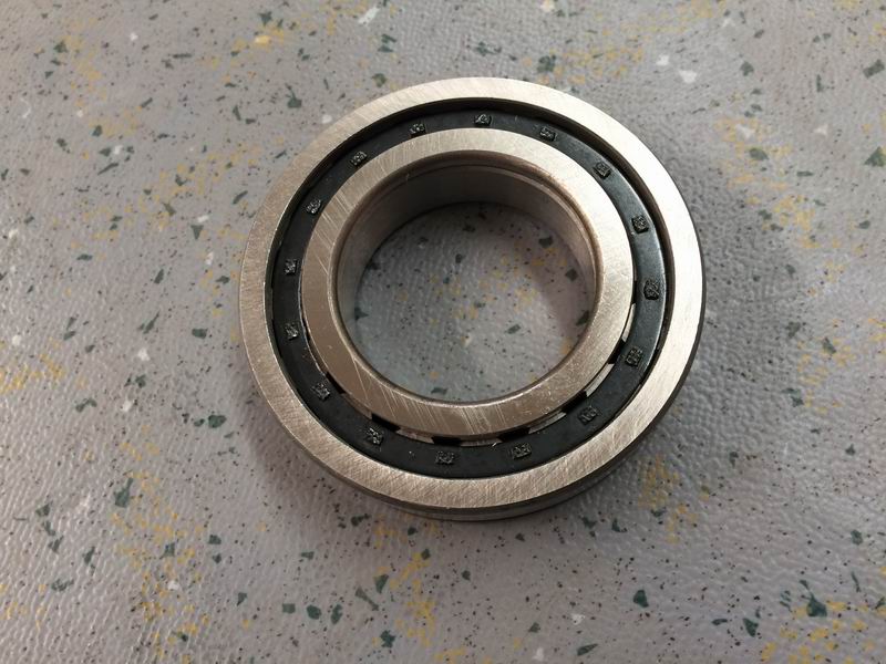 Одноосный цилиндрический роликоподшипник-2