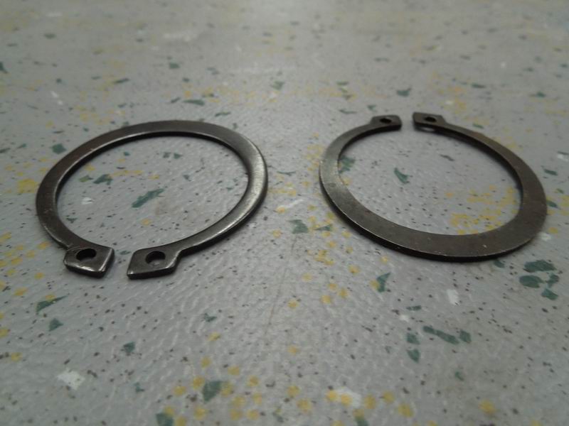 Эластичное стопорное кольцо вала-1