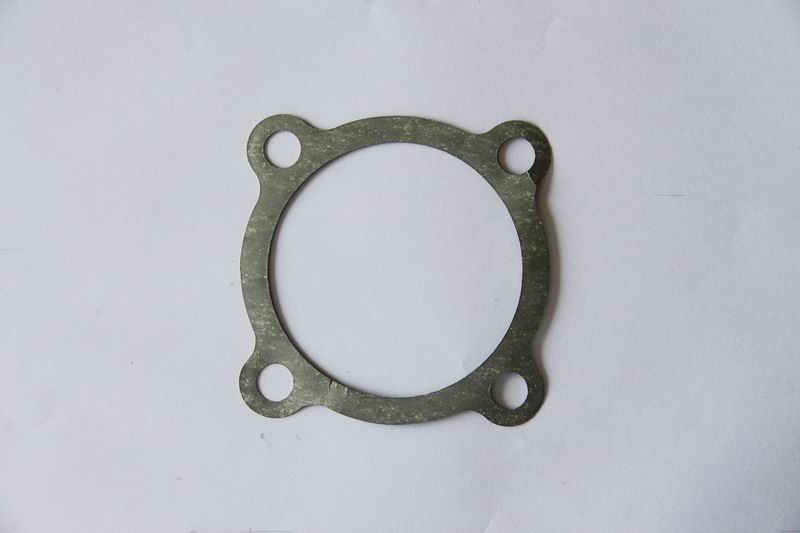 Rear end cover pad of intermediate shaft