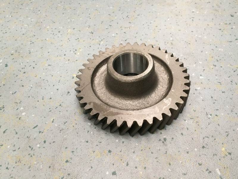 Шестерня с постоянным зацеплением-промежуточный вал