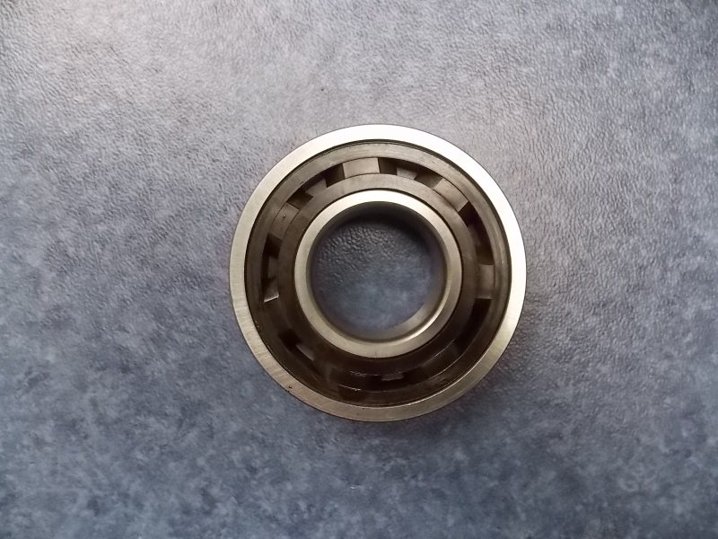 One shaft front bearing