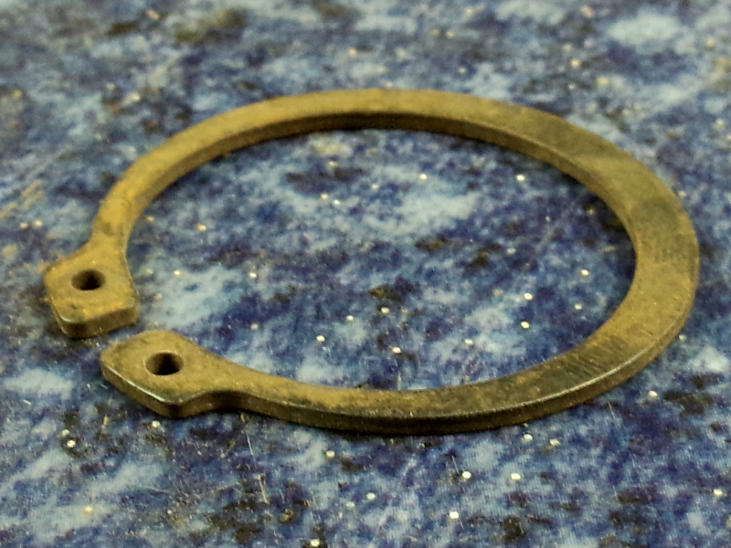Intermediate shaft front bearing snap ring-1