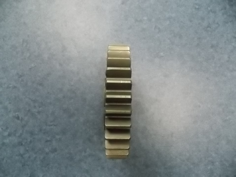 Two-axis reverse gear-2