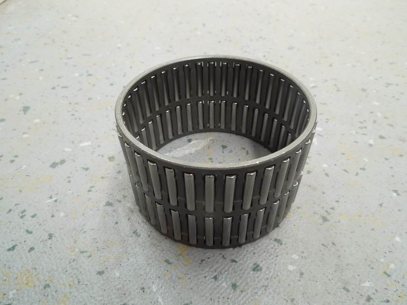 Two-axle one-speed needle roller bearing
